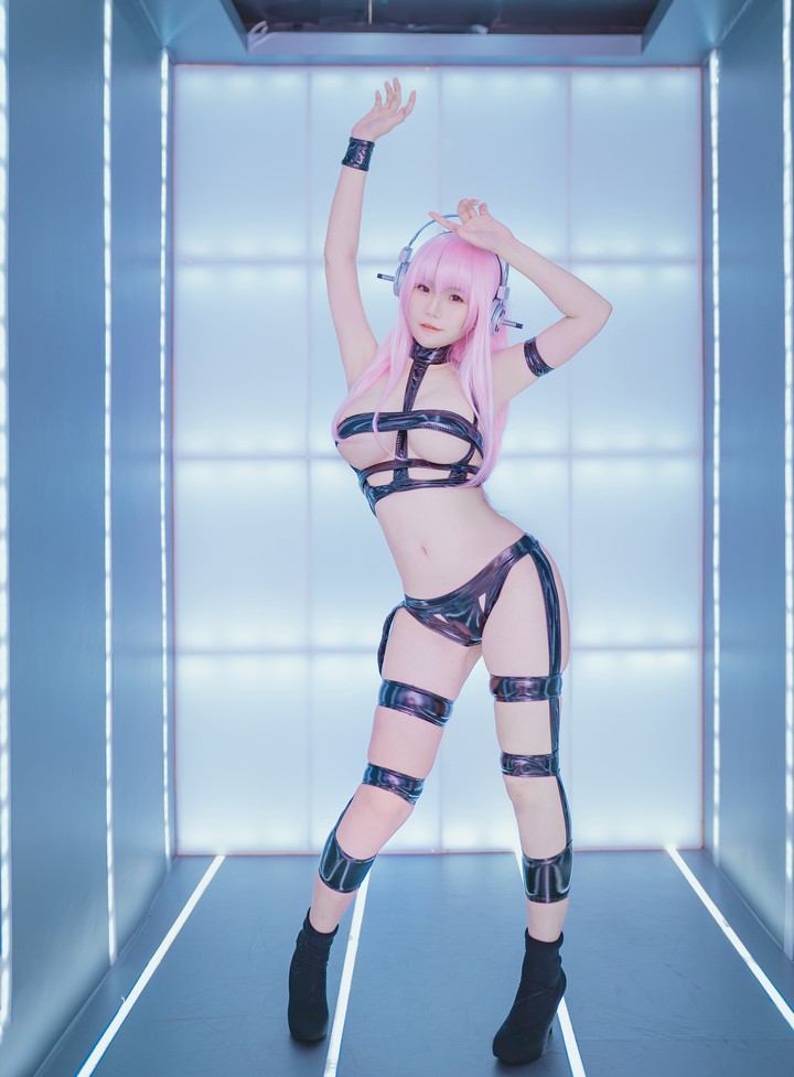 542028BE-05AD-4FD9-86CF-A58B8DB0F756